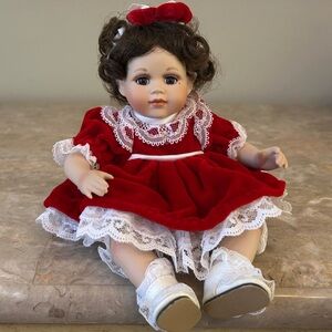 Marie Osmond Baby Marie’s First Christmas Porcelain Tiny Tot Doll